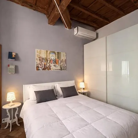 Apartment Navona Fox House 2 *